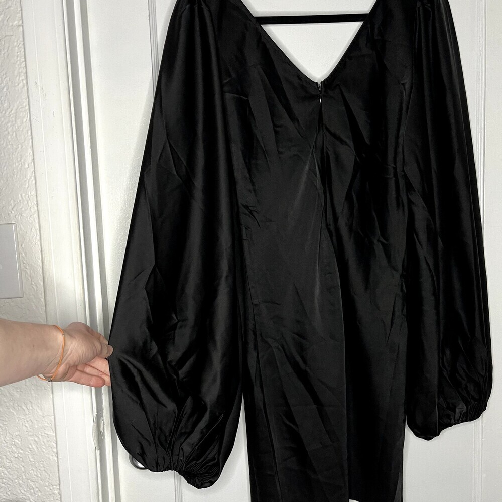 Jagger & Stone The Liv Mini Dress Womens 8 Black Satin Balloon Long Sleeve NWT - Picture 13 of 16